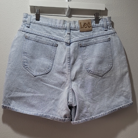 Vintage Lee Casual Mom Jean High-Waist Shorts Light Wash Old School Denim 18MED